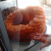 Henna the same colour as pastries